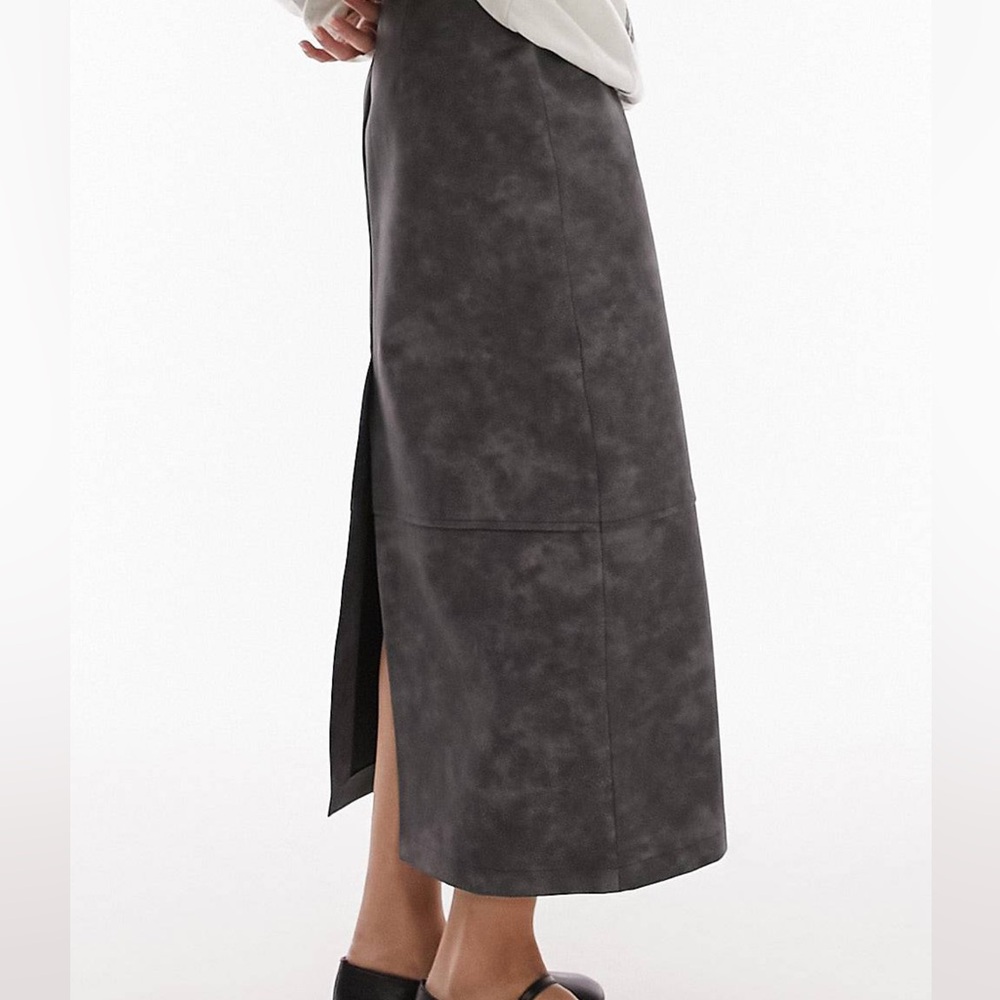 Leather look skirt